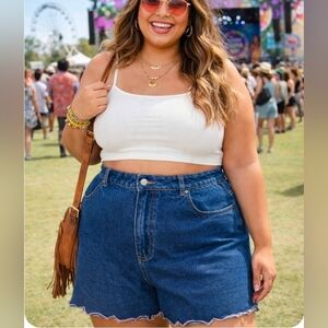 Boo Hoo Boho Womens Scallop Hem Jean Shorts Size 16